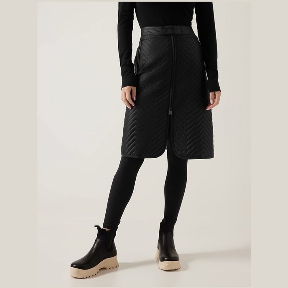 Athelta Apres Ski Quilted Skirt size 10
